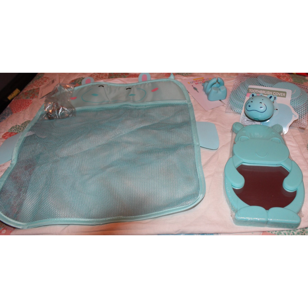 15 PIECE HIPPO CHILDS BATHROOM SET PLUS 4 FINGER PAINT SOAPS-NEW - Picture 2 of 2
